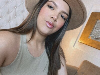 Carolina_Giraldo_ - Girl 