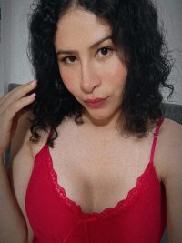 Esmeralda_Hernandez Profile