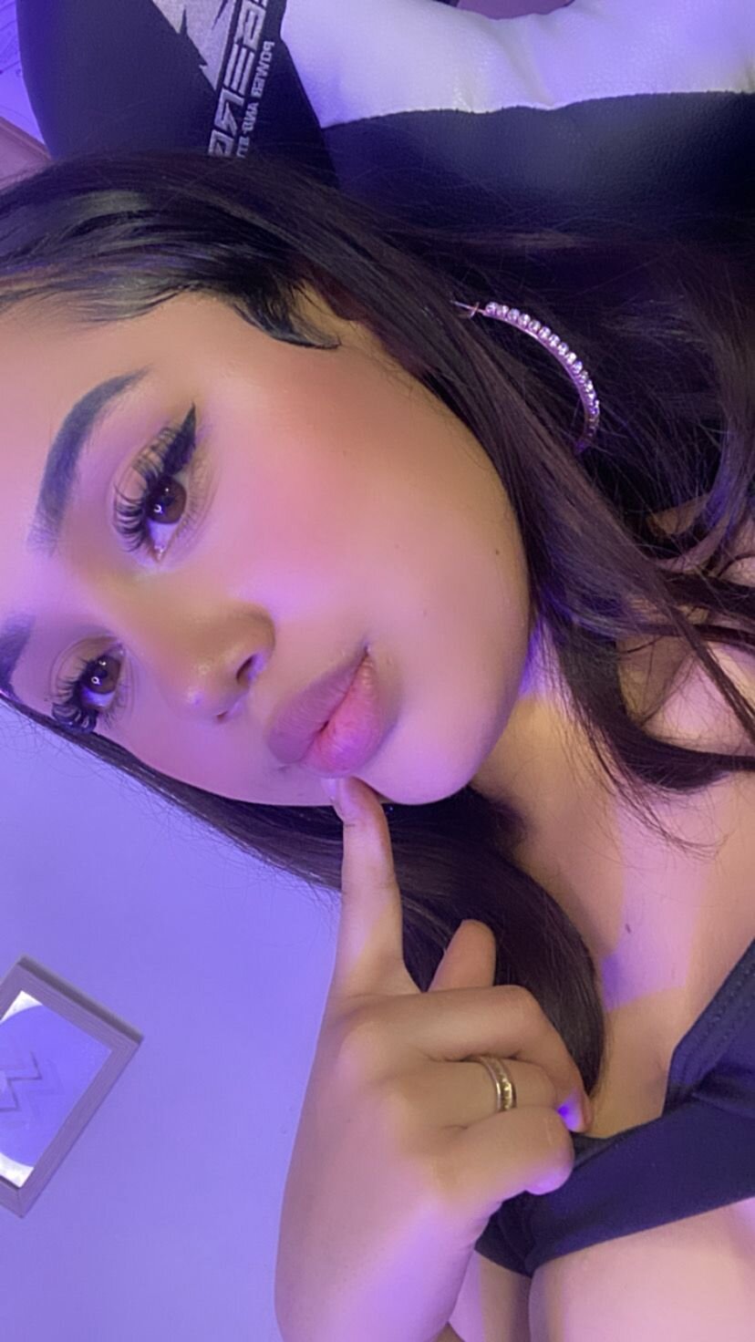 Roxanee_69