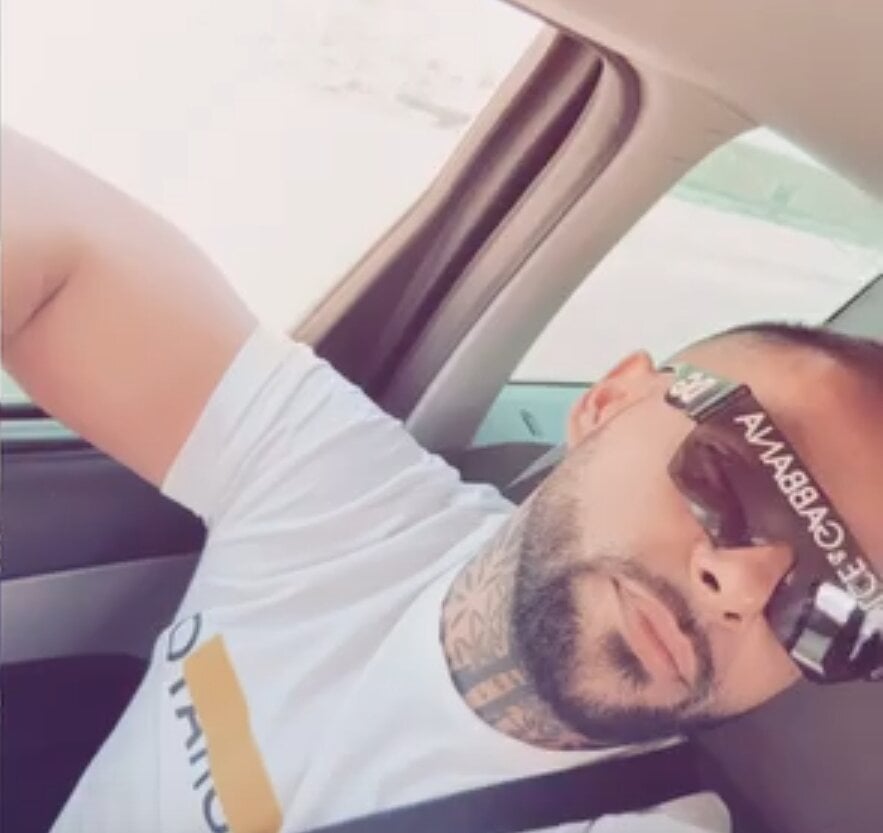 juan_123_'s Offline XXX Chat