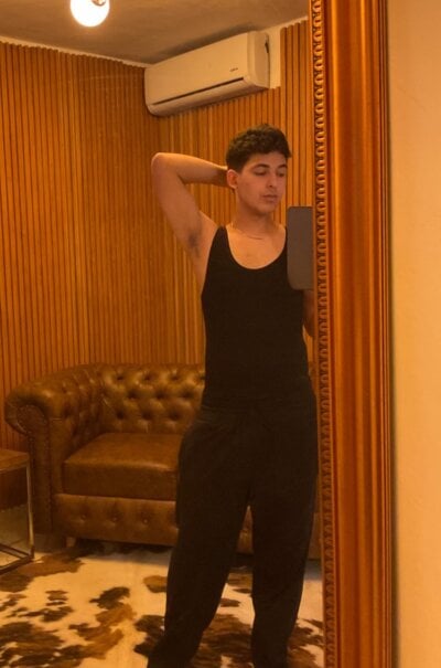 Hotguys_69