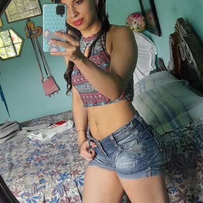 Yaleen_henao