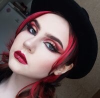 Rozana_Holmes' Offline Chat Room