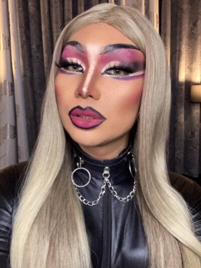 MadammeGiaX