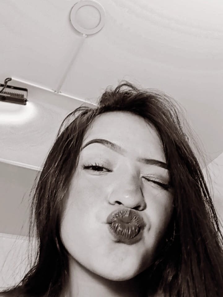 buttercup_li from stripchat