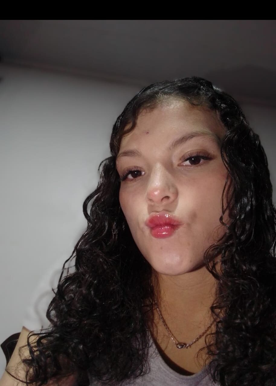 melanyy_kiss