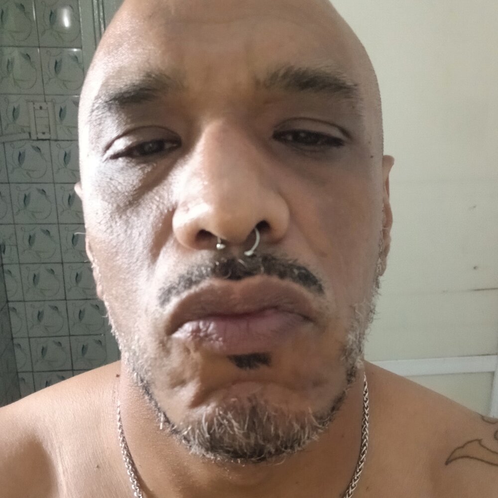 Blackhoot69's Offline XXX Chat