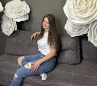 MavkaCute's webcam live show