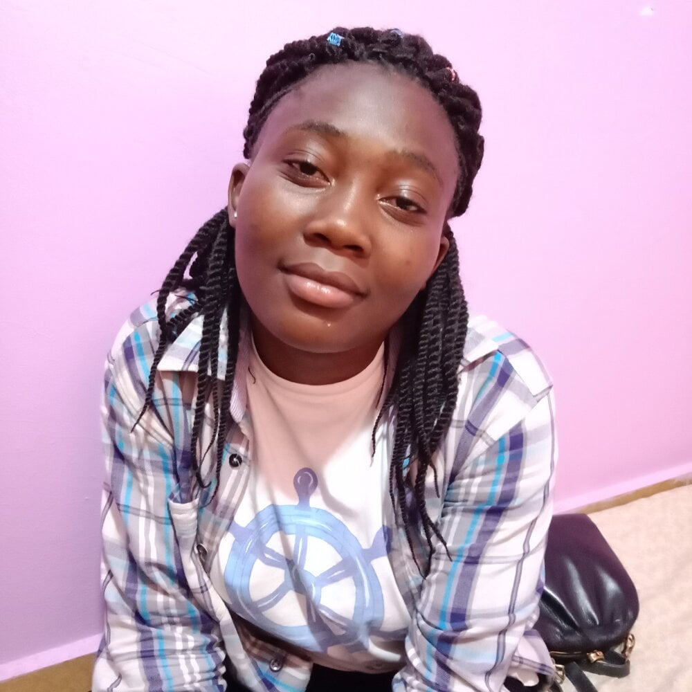 ebonyfreakyy profile