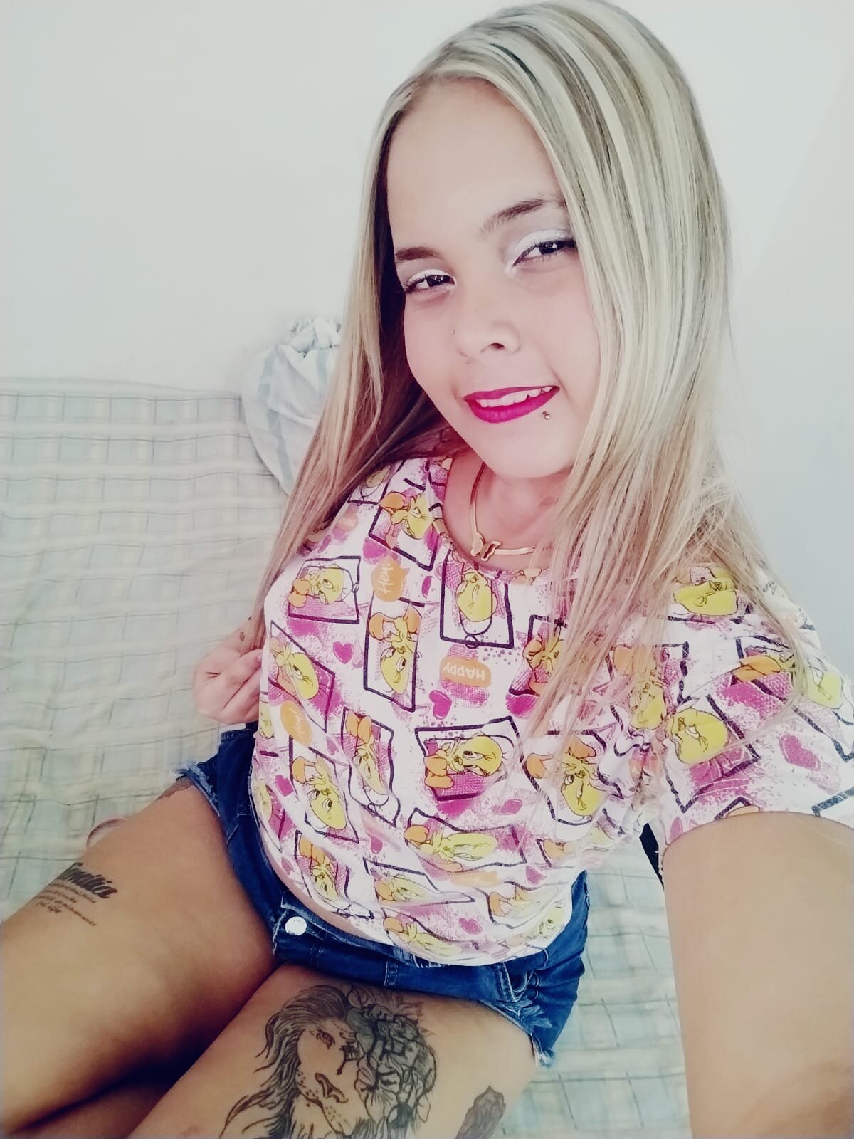 strawberry_kisses__