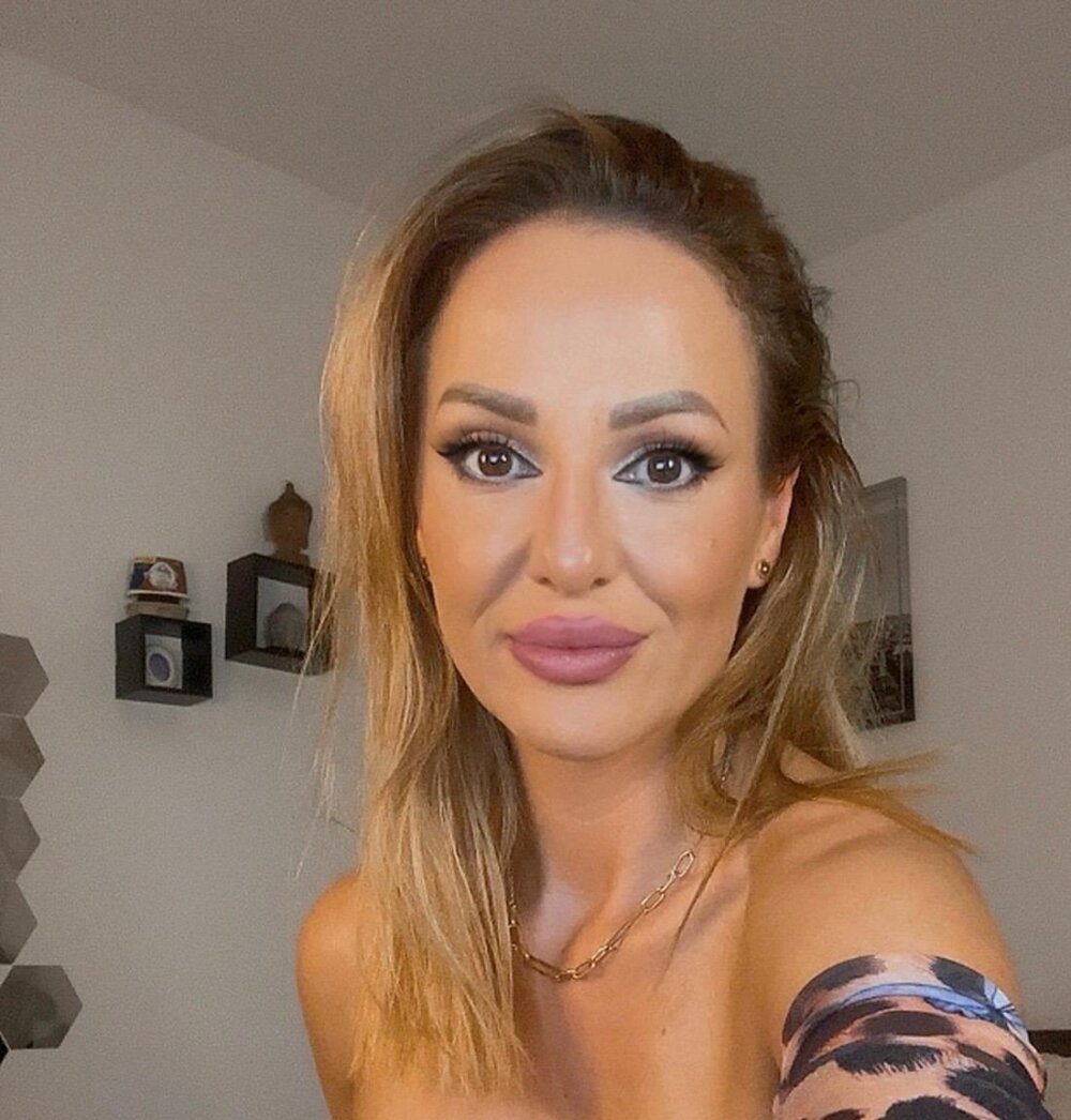 anastasiascharms from stripchat