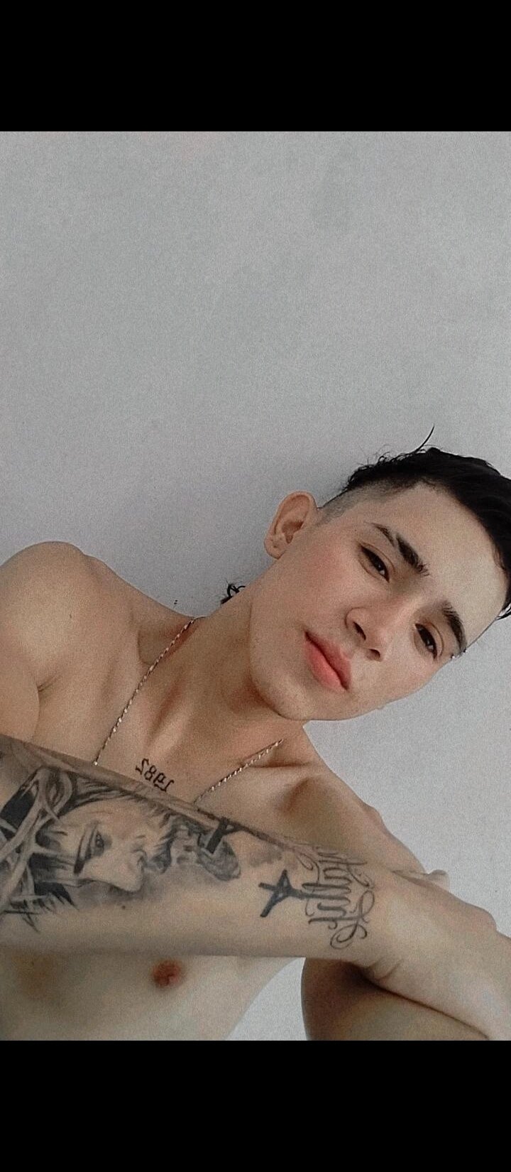 boy_hand