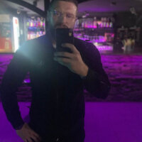 TweakedResin's Offline Chat Room