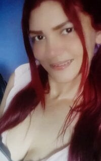 EMELY_SQUIRThot's Offline XXX Chat