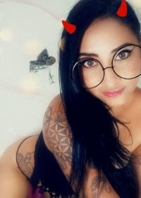 allisonortega156's Offline Chat Room