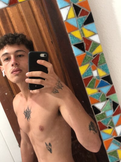 aely155 from stripchat