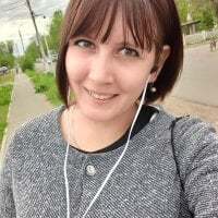 Molli_Dik's Offline Chat Room