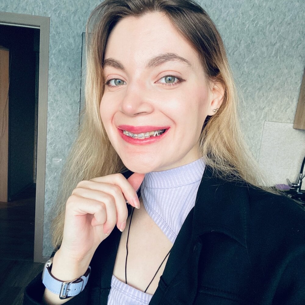 Lisa_maf Free Live Webcam Show & XXX Chat | xHamsterLive