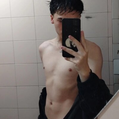 Damian18_B - Stripchat Lovense Blowjob Cam2cam Boy 