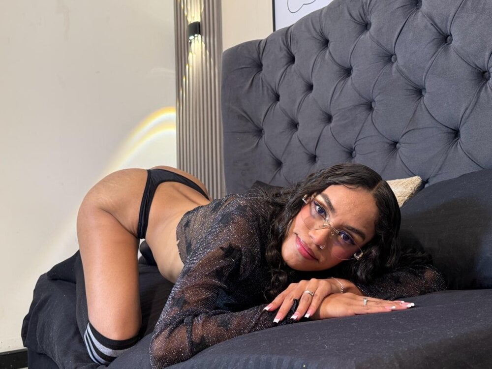 stripchat lucyhanson