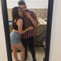 Juanayjuanse's Offline Chat Room
