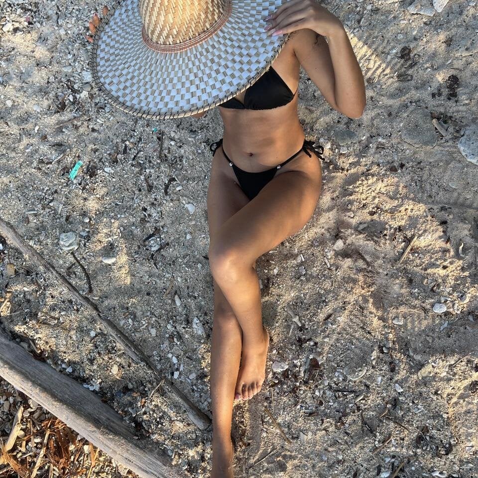 Chanel_13 profile