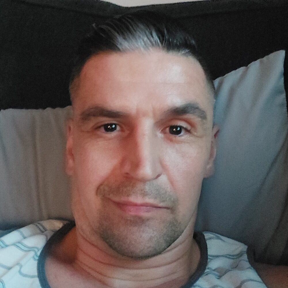 Chatroom XXX hors ligne de Johnbernard