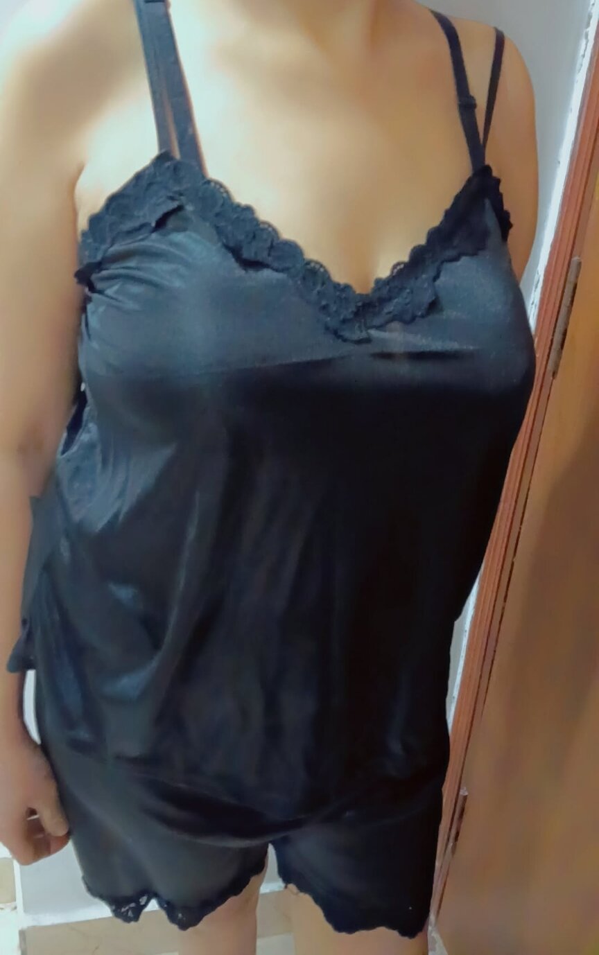 Horny_bhabhi1