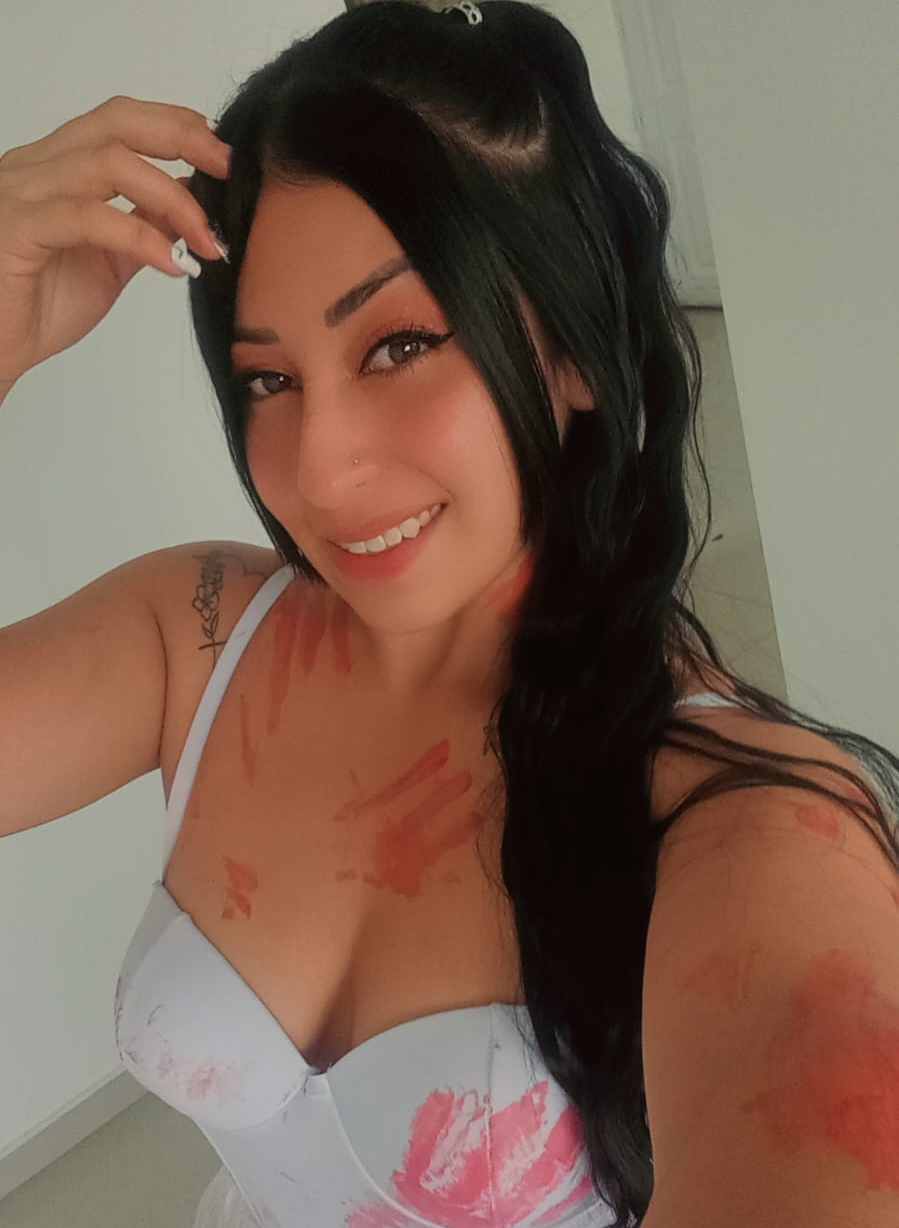 MiaDessiree