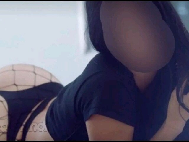 Live sex webcam photo for monikacros38 #290046718