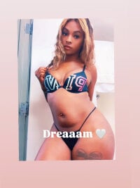 Dreaamsellaa's Offline Chat Room