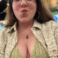 ErinMasters' Offline Chat Room