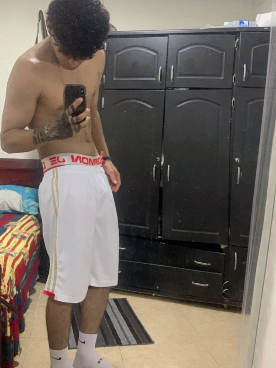 Gothangel09's Offline XXX Chat