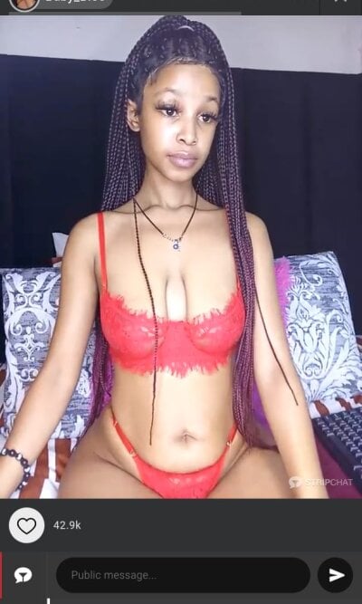 Prettiechanti - Stripchat Cam2cam Masturbation Young Girl 
