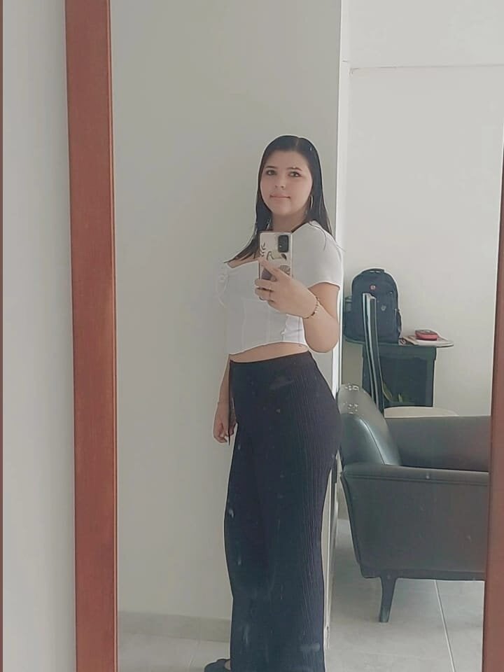 charlotte-star from stripchat