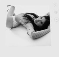 littleshydoll's webcam live show