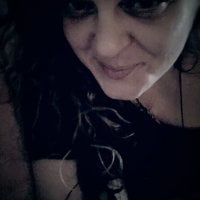 ticklesquirt's Offline XXX Chat