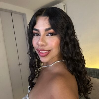 Bellaa_clark