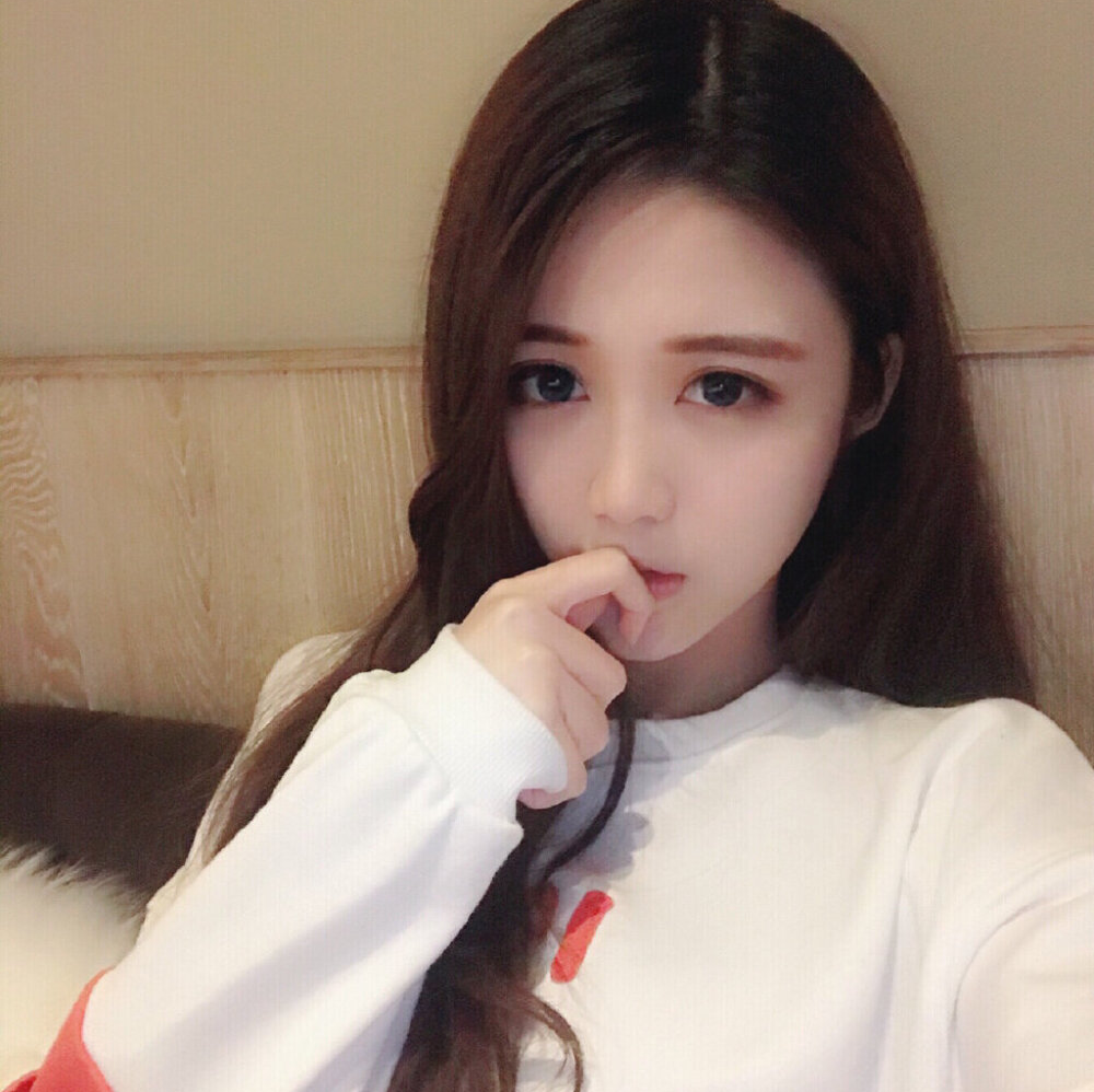 xiaodai-88888 live cam model at StripChat
