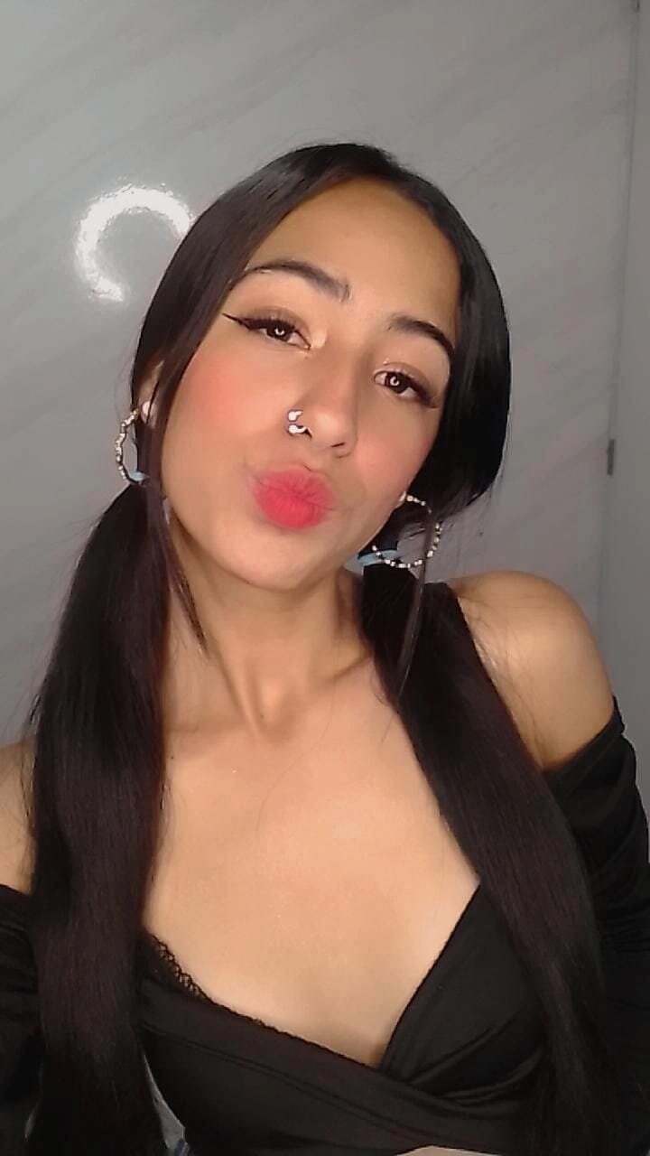 Carolina_saens_b