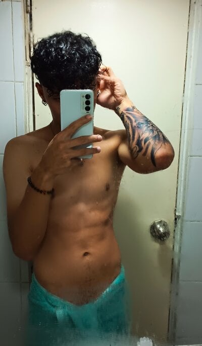 noah_obrien from stripchat