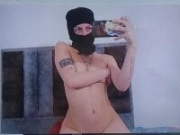 GelaAndMegan's Offline Chat Room