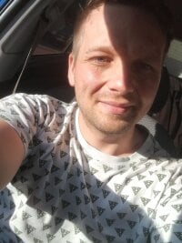 skkq's webcam live show