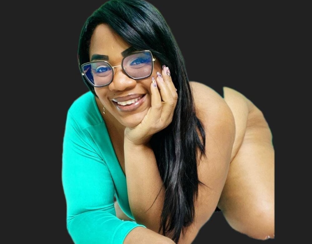 AranzaLatinBlacks' Offline XXX Chat