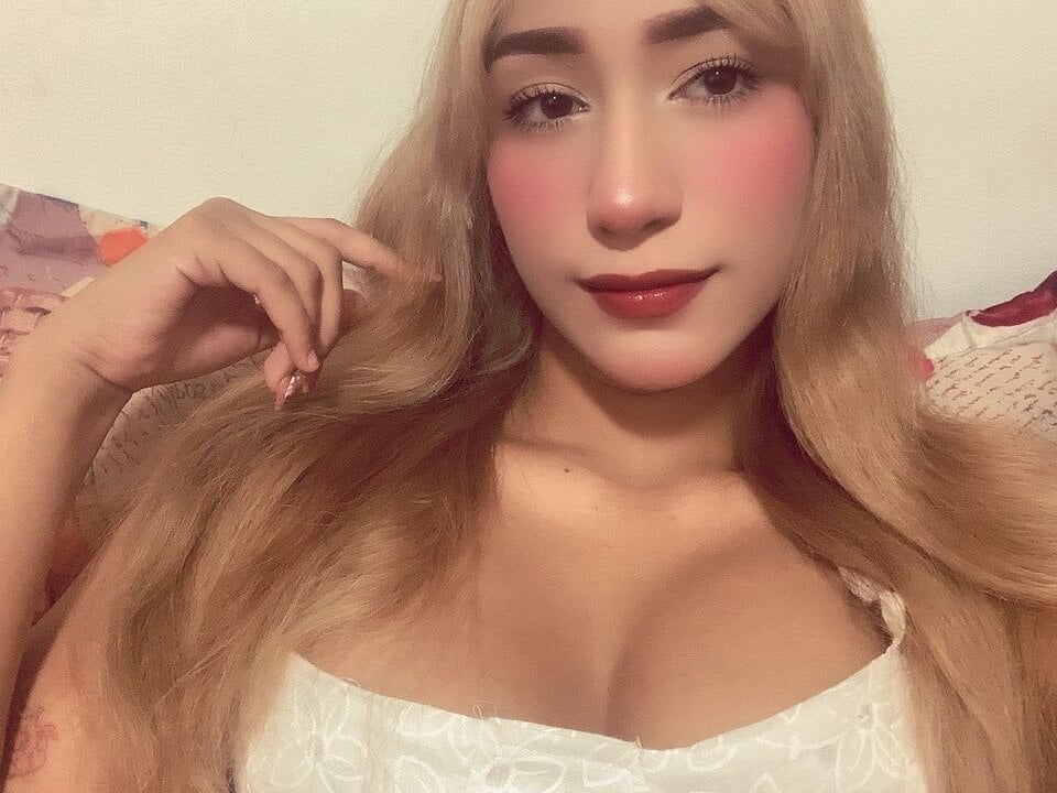 Mia_thompson05's Offline XXX Chat