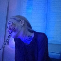 ChelseaEllson's Offline Chat Room