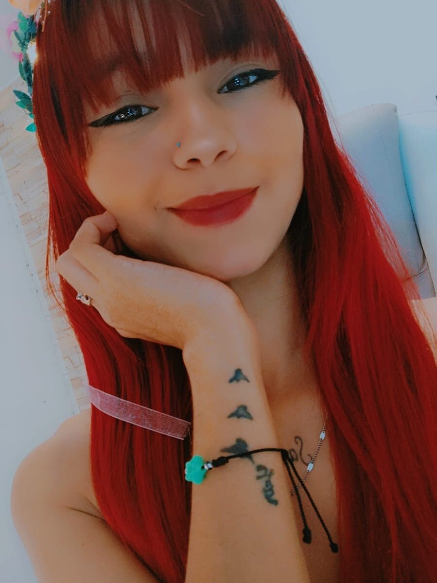 Live sex webcam photo for gimena_ #290172658