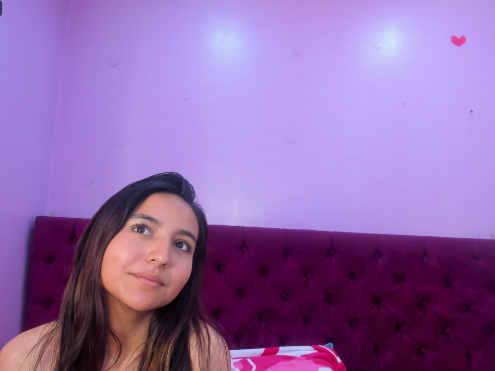 meggannfoxx from stripchat