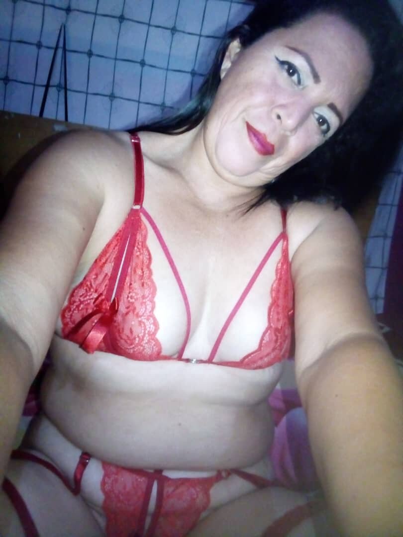 Cristal_MatureDirty