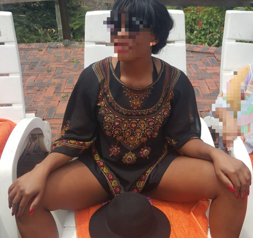 Brownskinnedbaddie's Offline XXX Chat